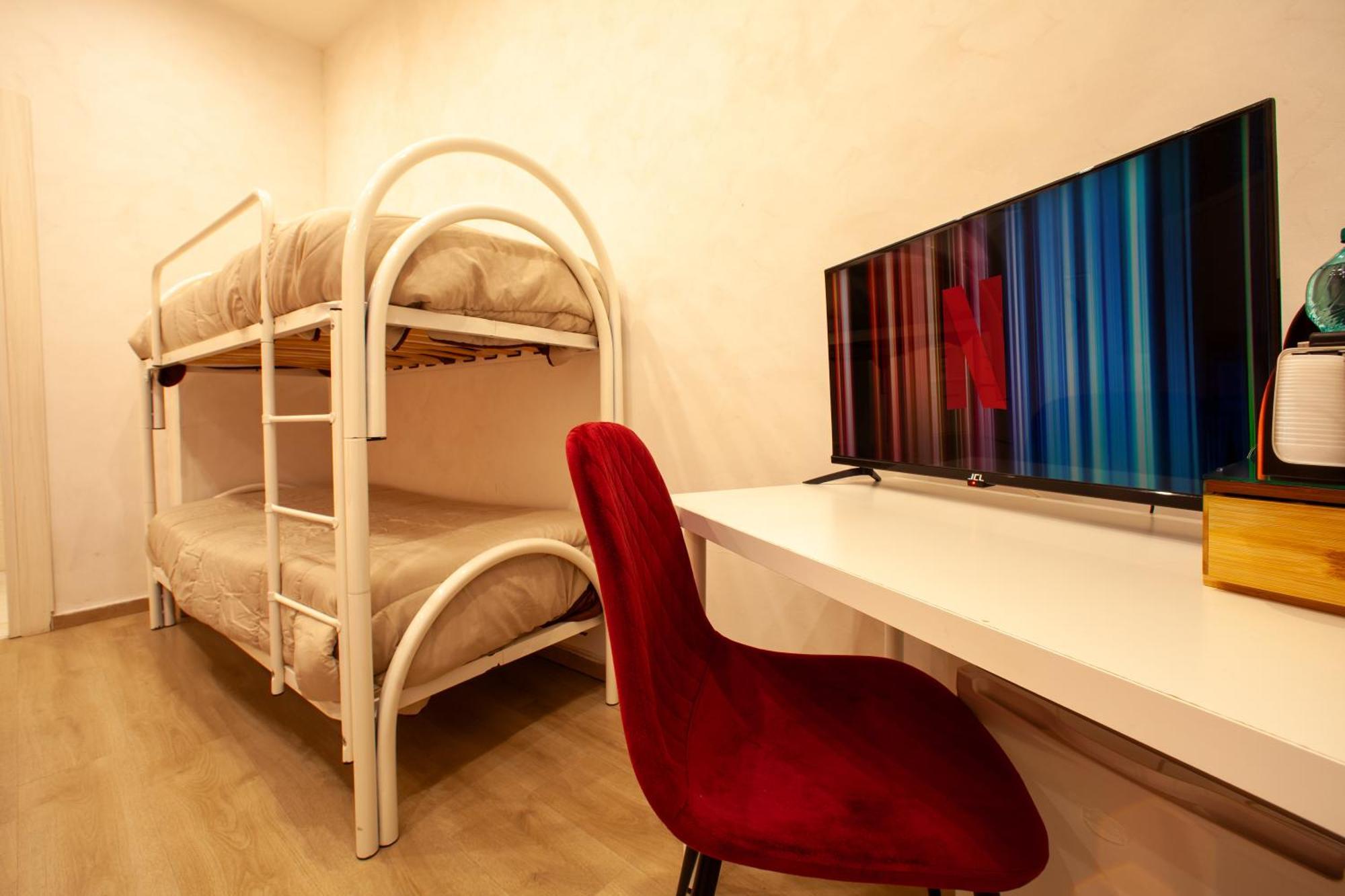 Hotel Easy Boarding Neapol Pokoj fotografie