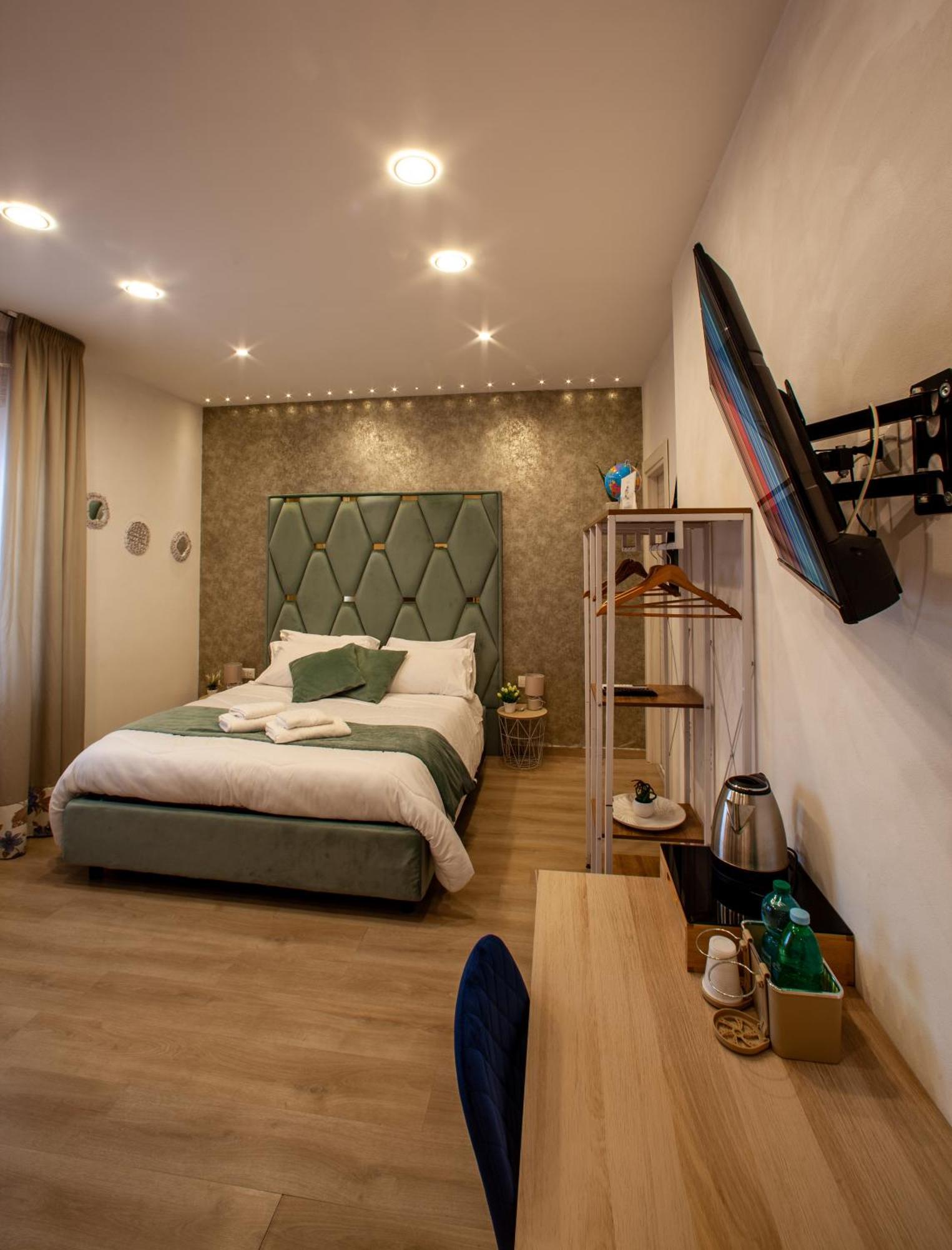 Hotel Easy Boarding Neapol Exteriér fotografie